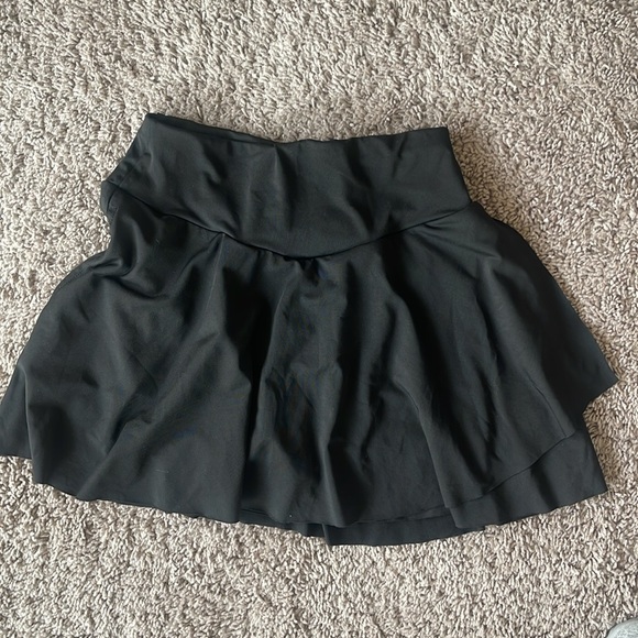 Stylish Black Skort - Picture 4 of 4